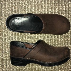 Dansko Mens piles clogs size 43